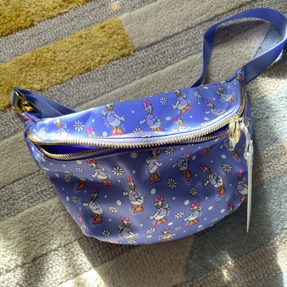 Stoney Clover Lane Jumbo Fanny Pack Delightfully Daisy